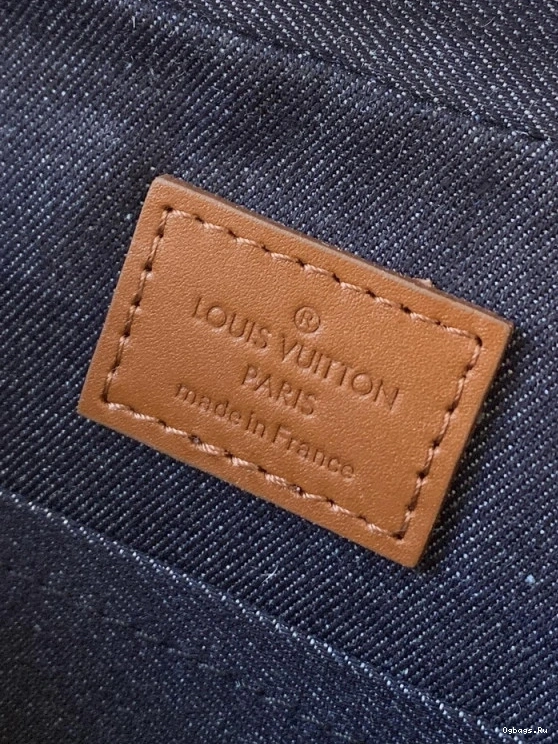 TRIO VUITTON MESSENGER LOUIS 0121